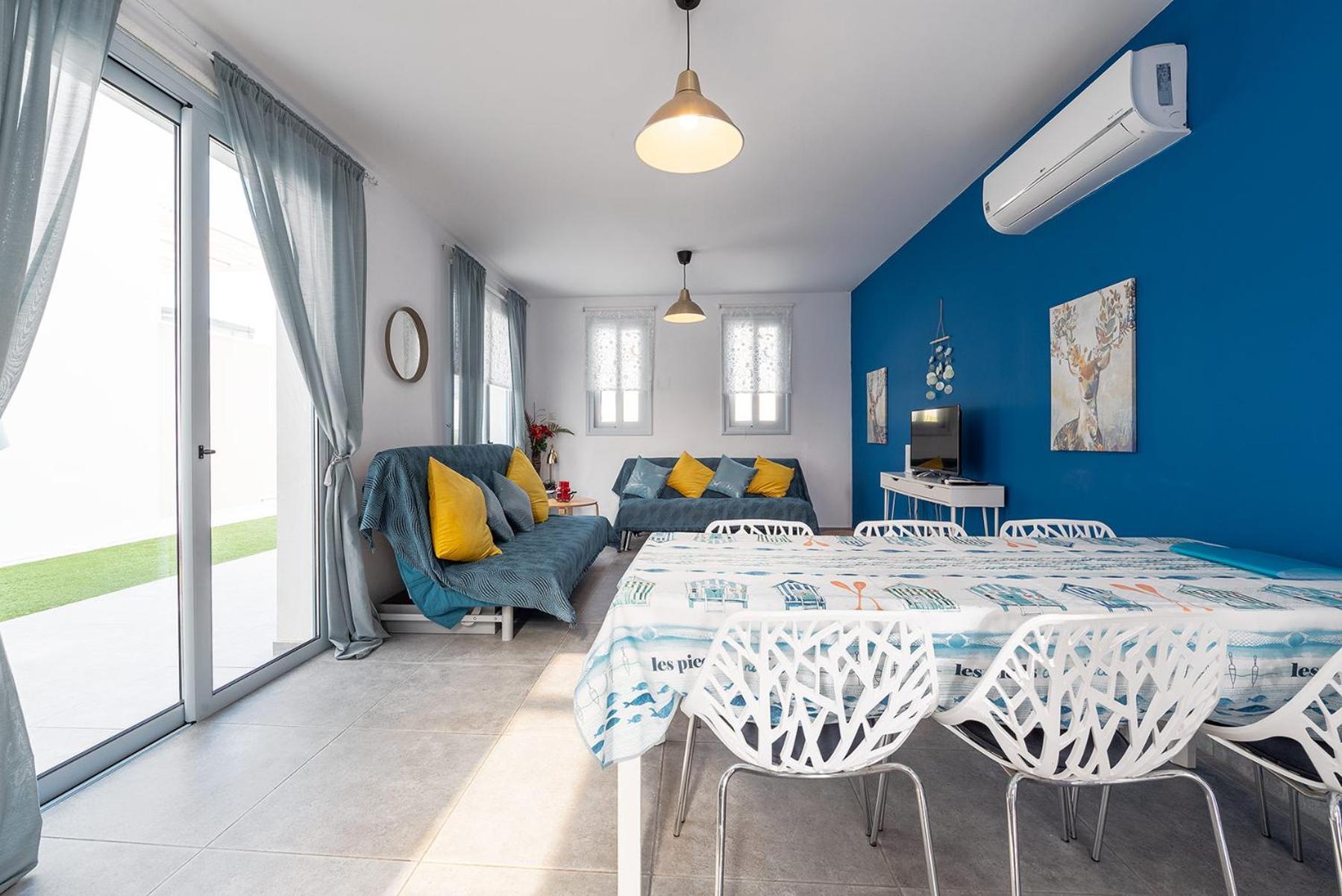 Blue Diamond Beach Villas Πάφος Εξωτερικό φωτογραφία