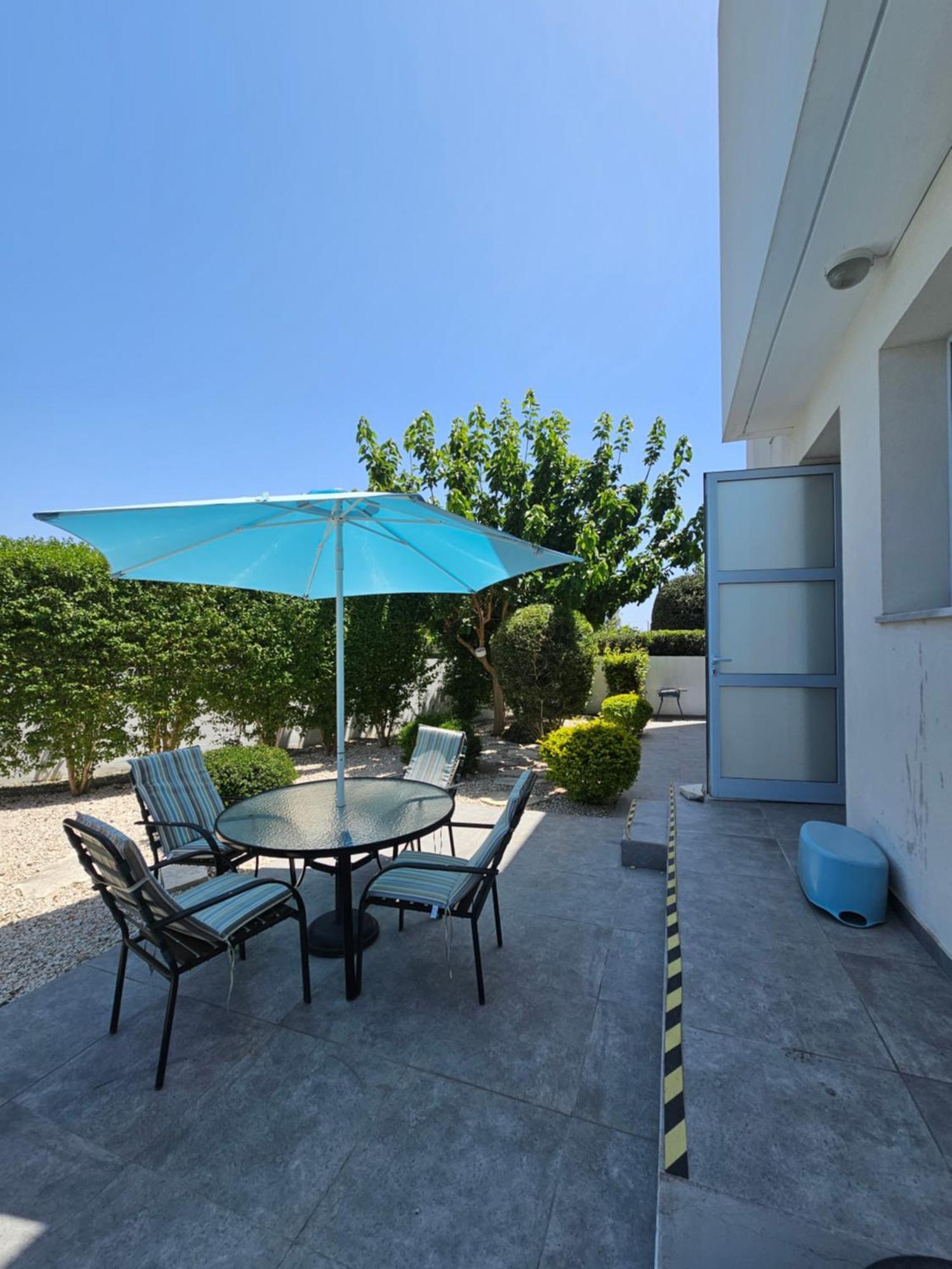 Blue Diamond Beach Villas Πάφος Εξωτερικό φωτογραφία