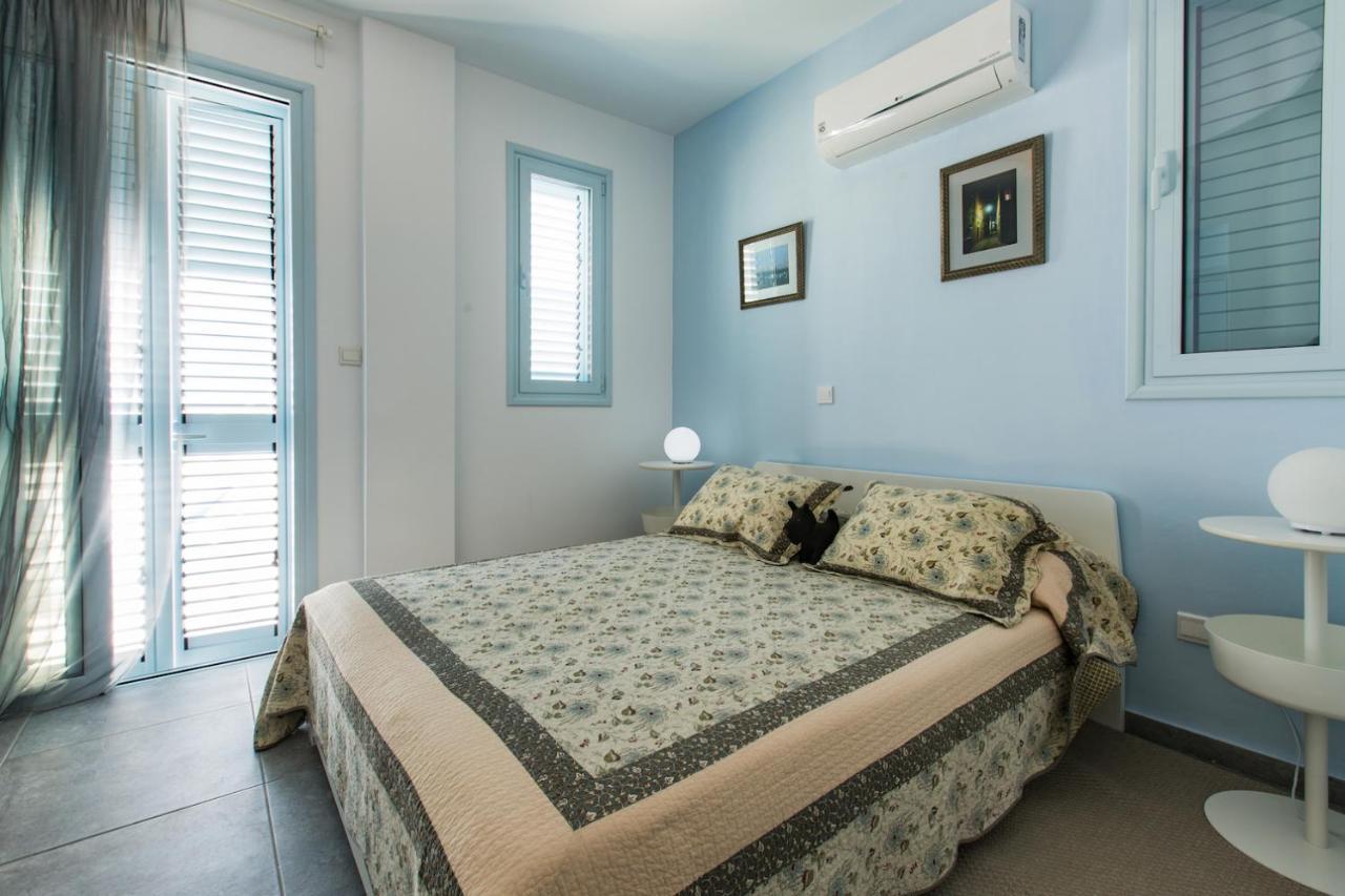 Blue Diamond Beach Villas Πάφος Εξωτερικό φωτογραφία